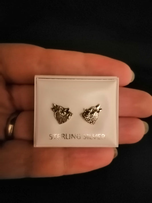 Howling Wolf Stud Earrings in 925 Sterling Silver